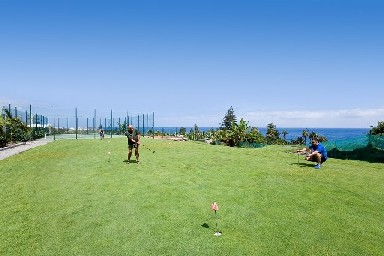 vistas del hotel al campo de golf